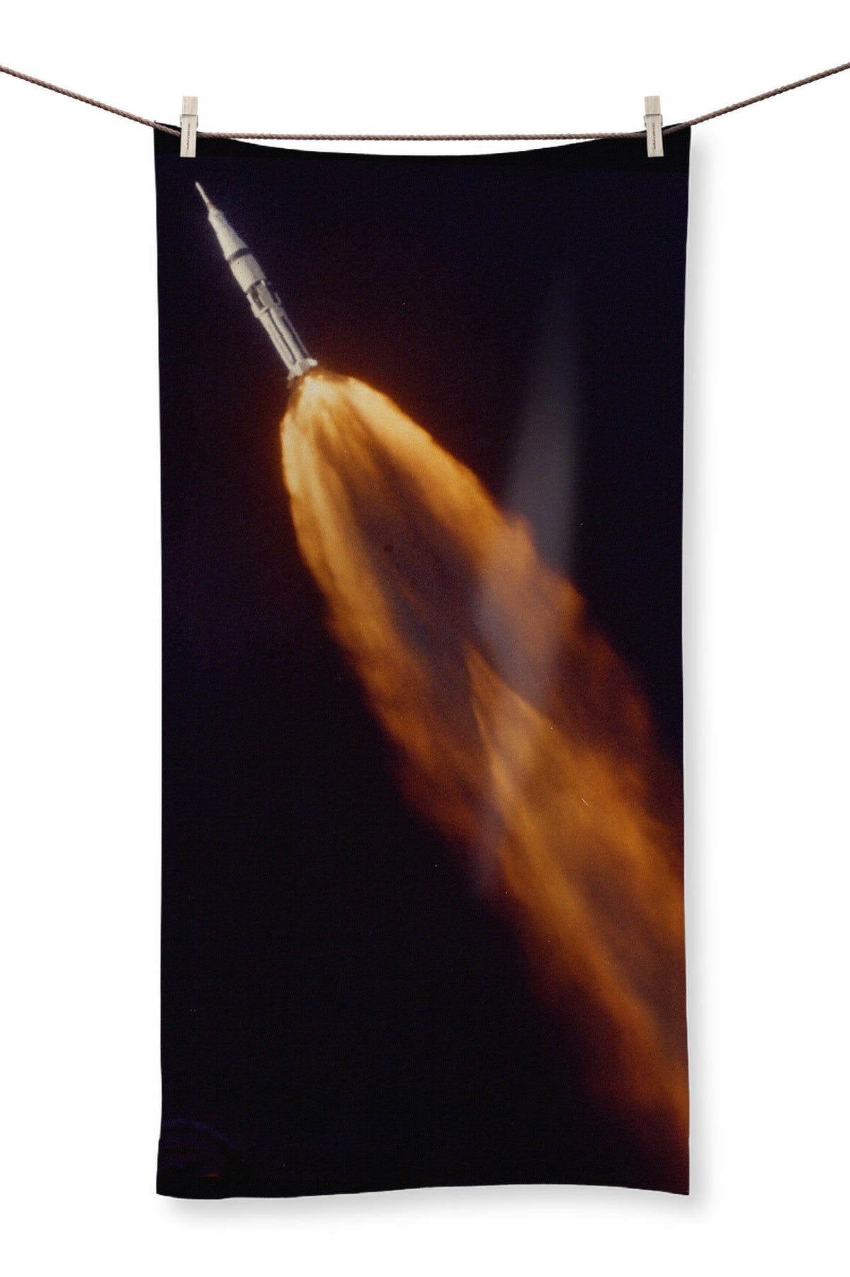 Apollo 7 photographed in flight by ALOTS (68-HC-641) Towel