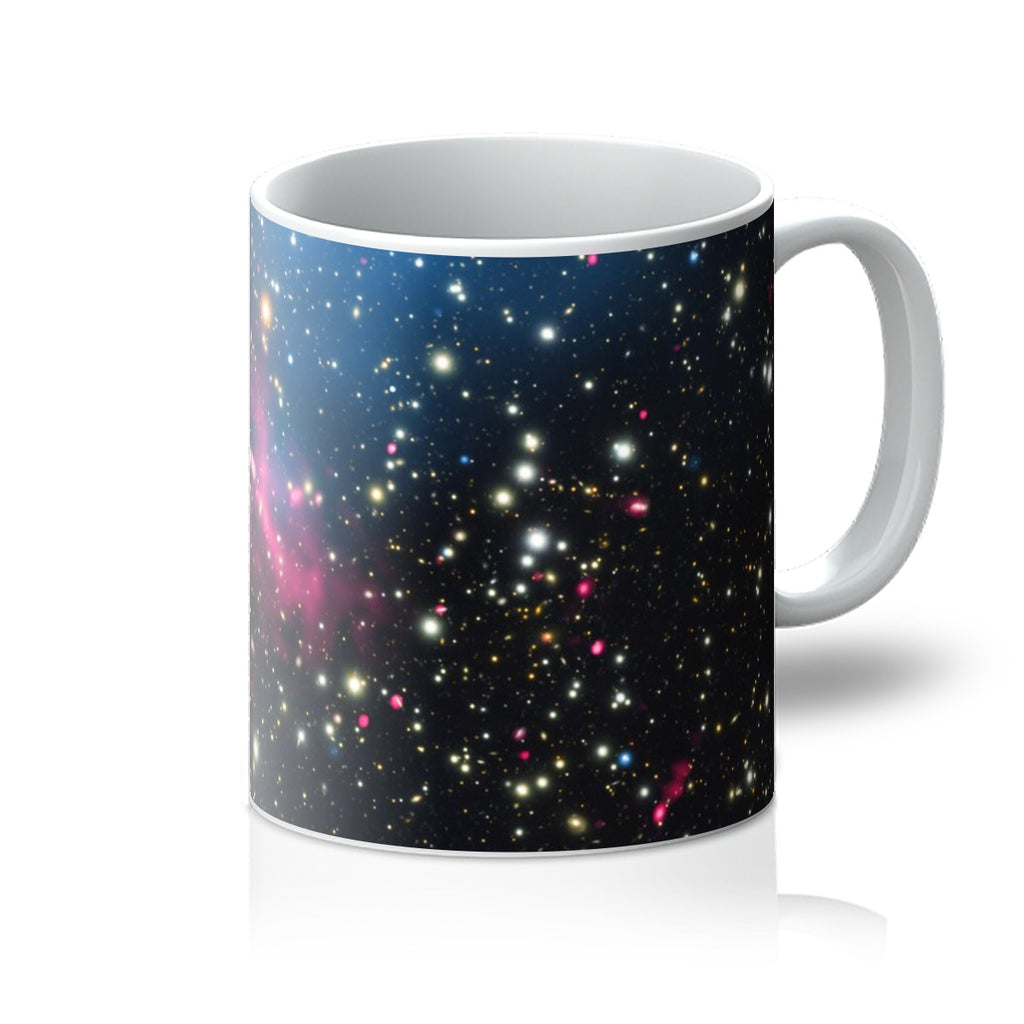 La taza de la colisión de la galaxia